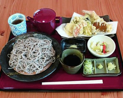 村オリジナルブランド「タチアカネ蕎麦」を召し上がれ